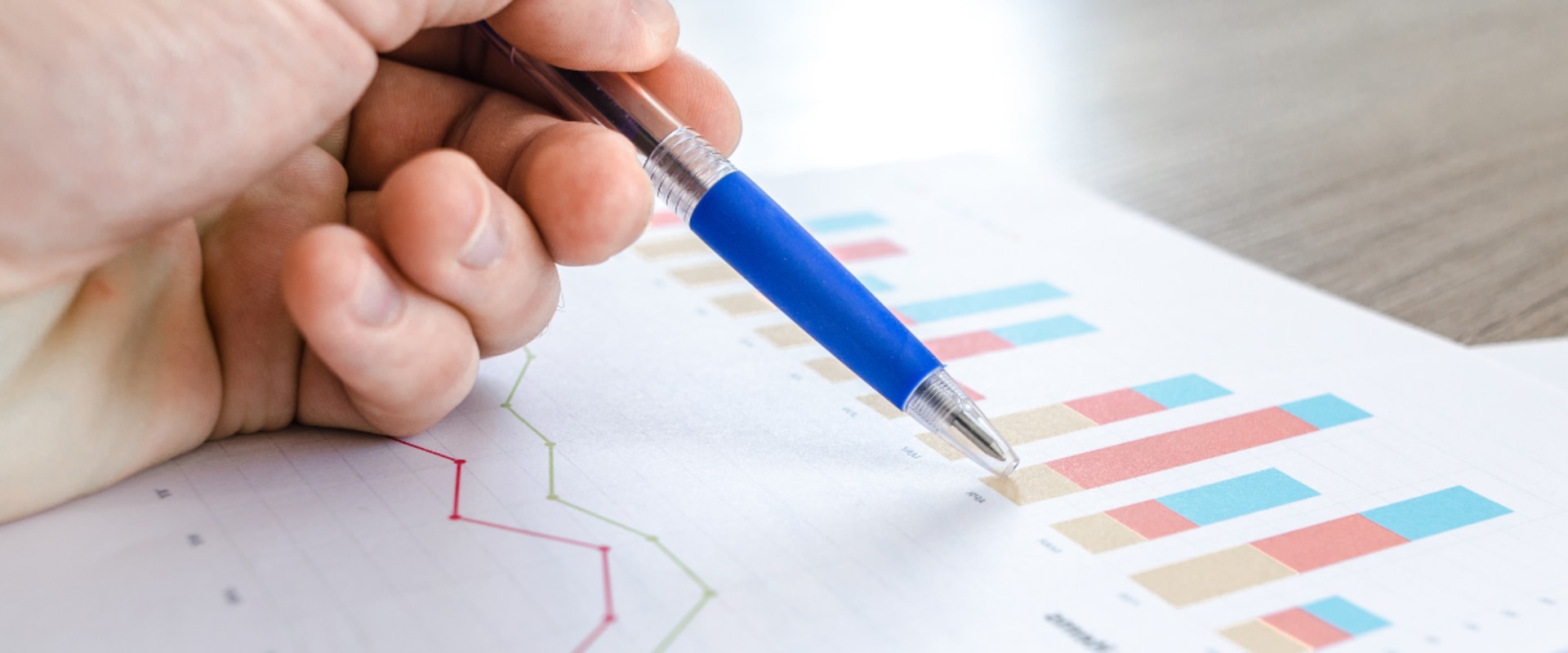Advanced Data Analysis Techniques for Studying Statistics with Online Tutors